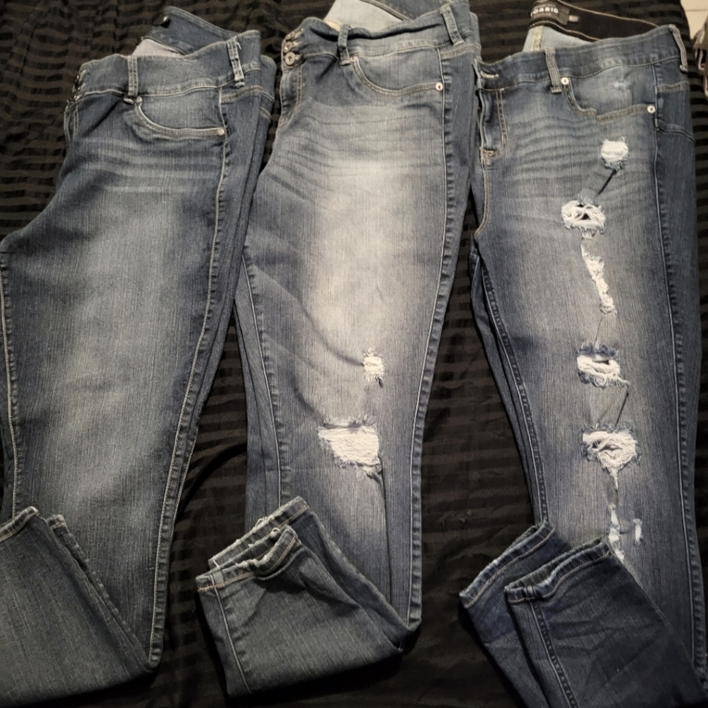 Lot of 3 Torrid Jeans size 18